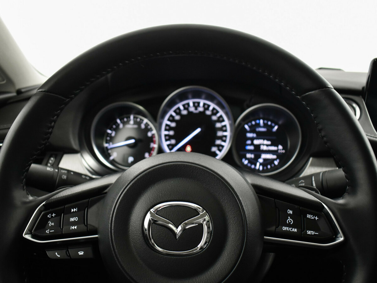 Mazda 6 с пробегом — 2023 год. Фото: #15