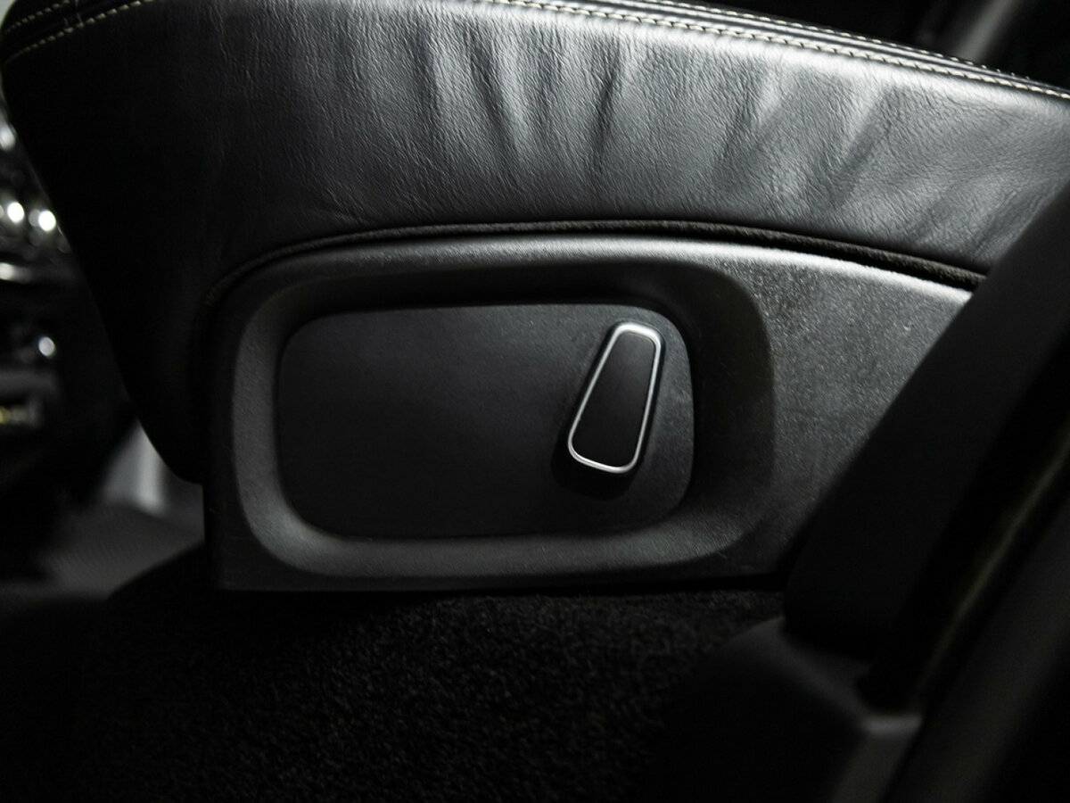 Land Rover Range Rover с пробегом — 2013 год. Фото: #14