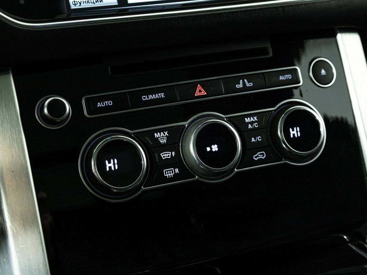 Land Rover Range Rover с пробегом — 2013 год. Фото: #19