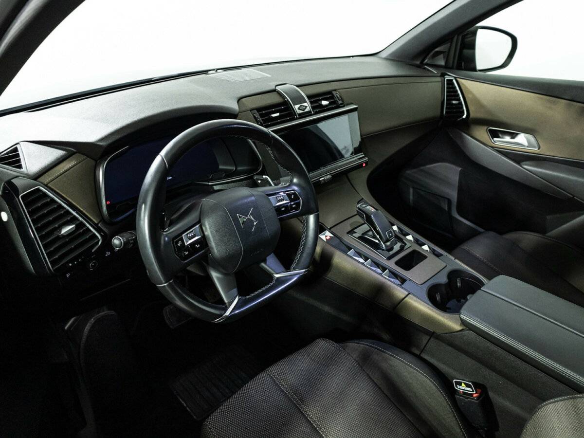 DS 7 Crossback с пробегом — 2020 год. Фото: #10