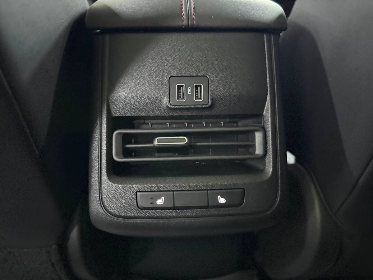 Changan UNI-S (CS55 Plus) с пробегом — 2024 год. Фото: #15