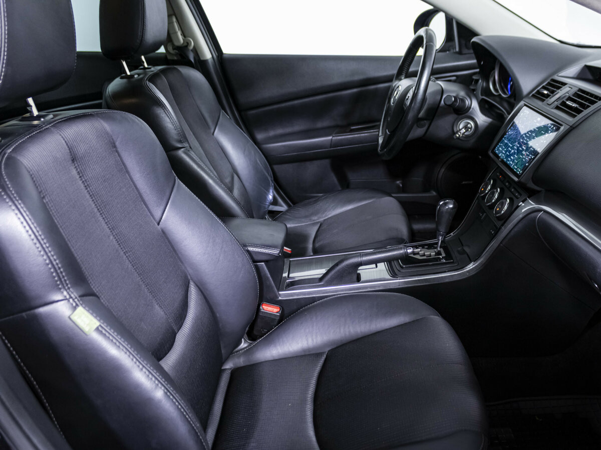 Mazda 6 с пробегом — 2010 год. Фото: #7