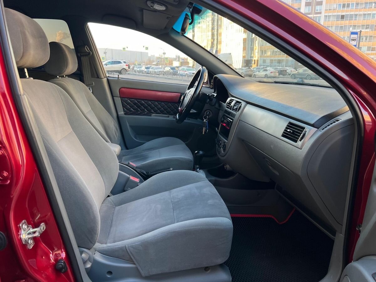 Chevrolet Lacetti с пробегом — 2007 год. Фото: #5