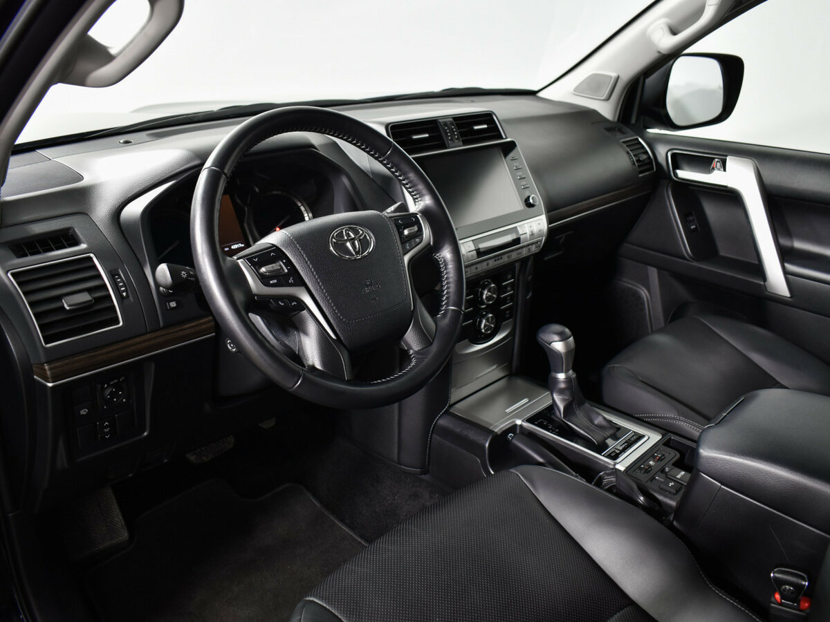 Toyota Land Cruiser Prado с пробегом — 2022 год. Фото: #6