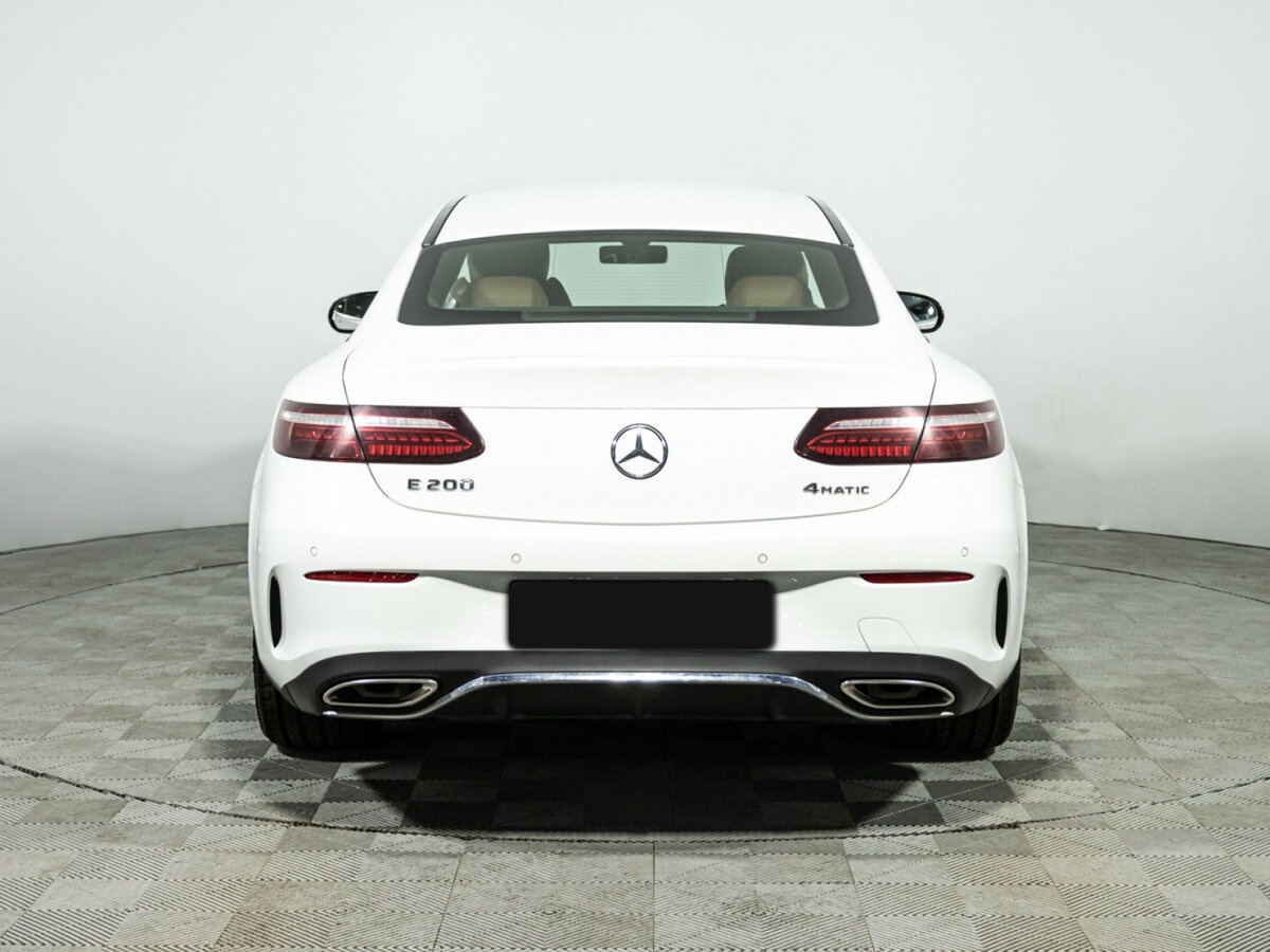 Mercedes-Benz E-Класс с пробегом — 2021 год. Фото: #5