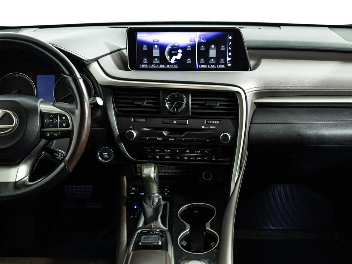 Lexus RX с пробегом — 2017 год. Фото: #12