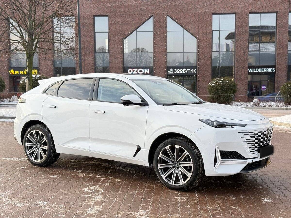 Changan UNI-K с пробегом — 2023 год. Фото: #7