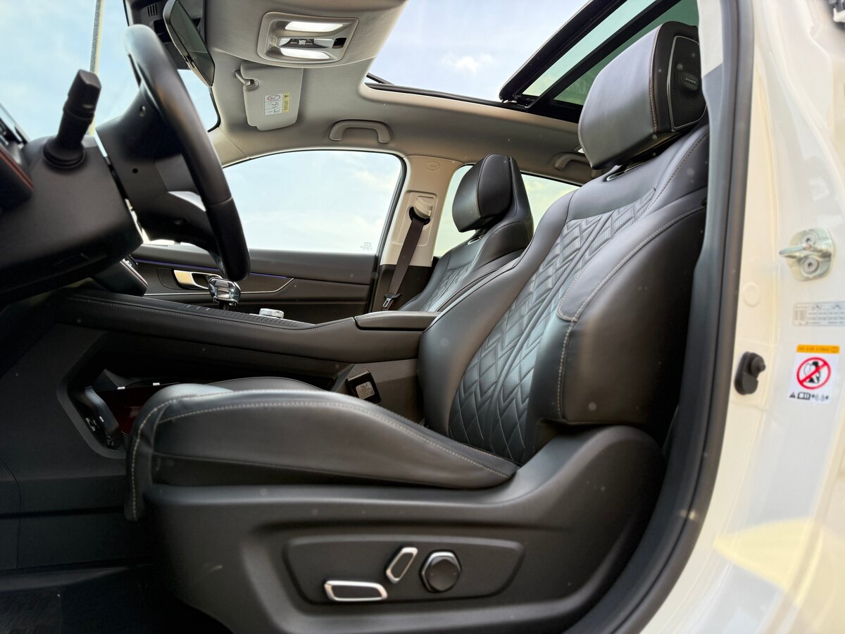 Changan UNI-K с пробегом — 2023 год. Фото: #16