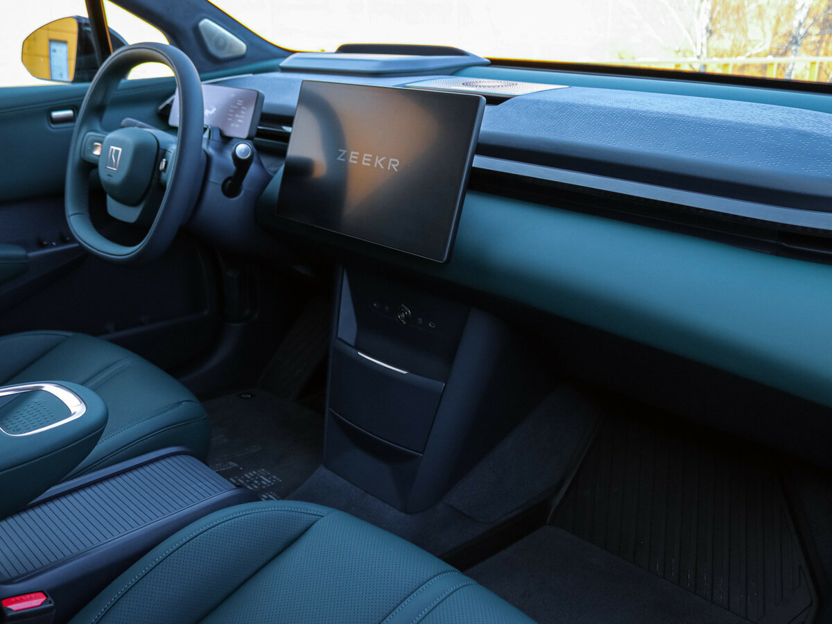 Zeekr X с пробегом — 2023 год. Фото: #6