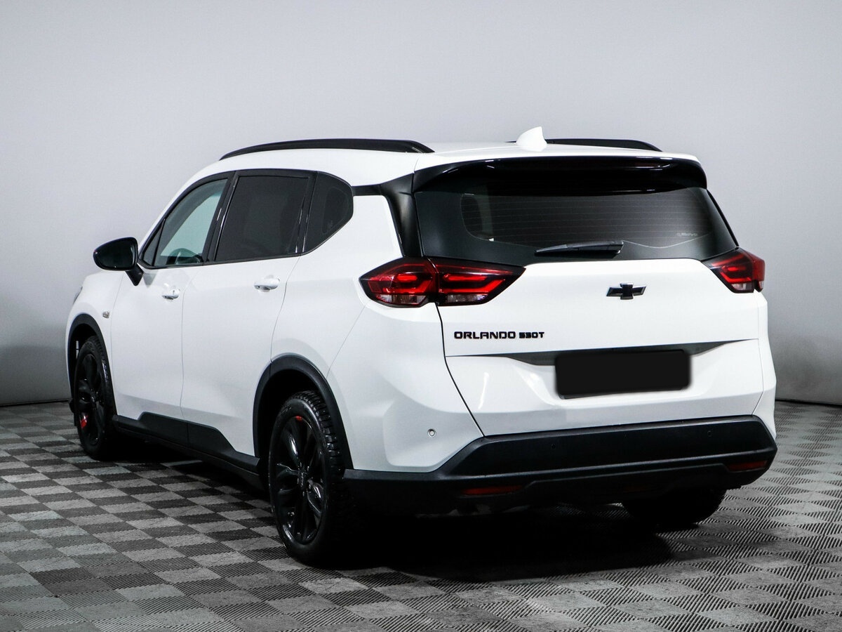 Chevrolet Orlando с пробегом — 2022 год. Фото: #5