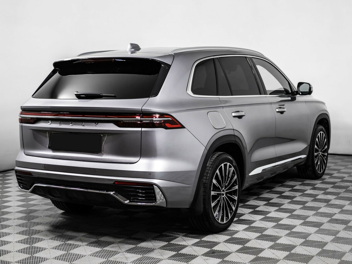 Geely Monjaro с пробегом — 2024 год. Фото: #4