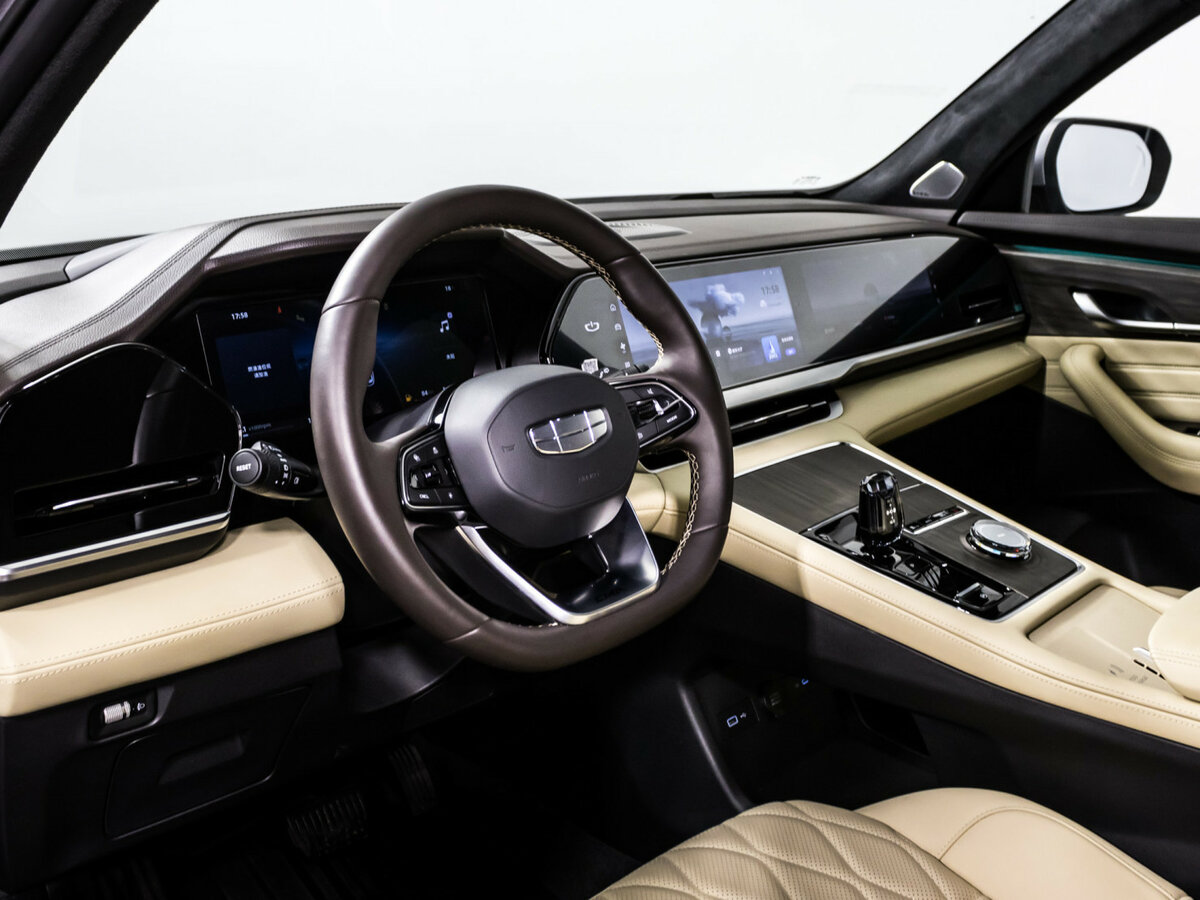 Geely Monjaro с пробегом — 2024 год. Фото: #10