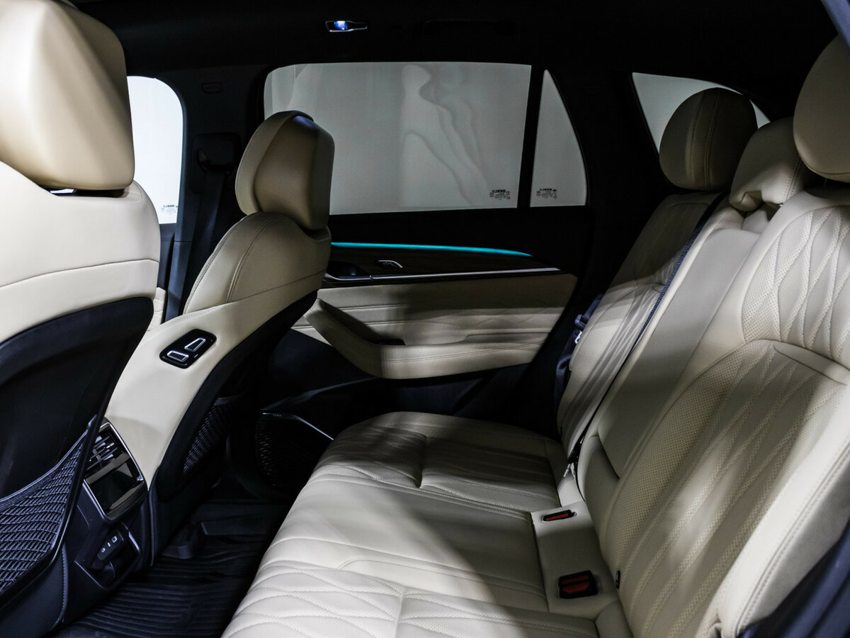 Geely Monjaro с пробегом — 2024 год. Фото: #11