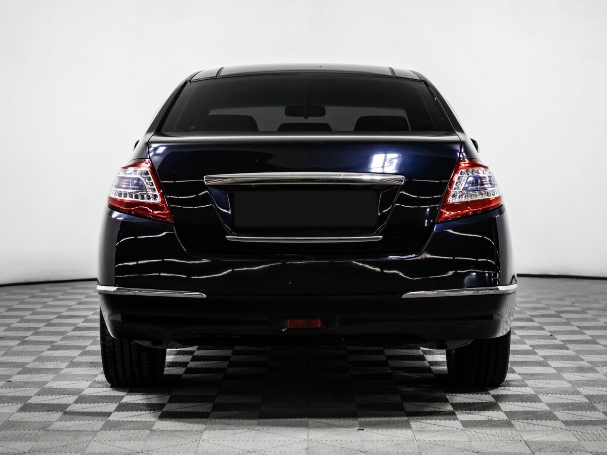 Nissan Teana с пробегом — 2011 год. Фото: #5