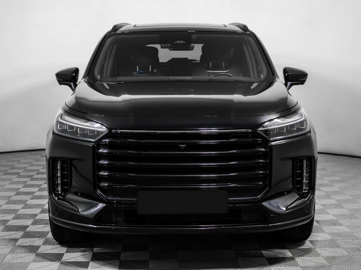 EXEED VX с пробегом — 2024 год. Фото: #1