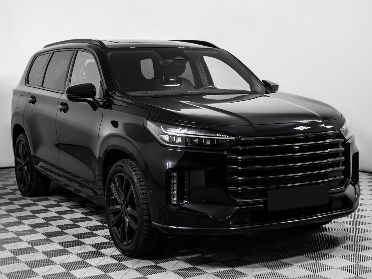 EXEED VX с пробегом — 2024 год. Фото: #2