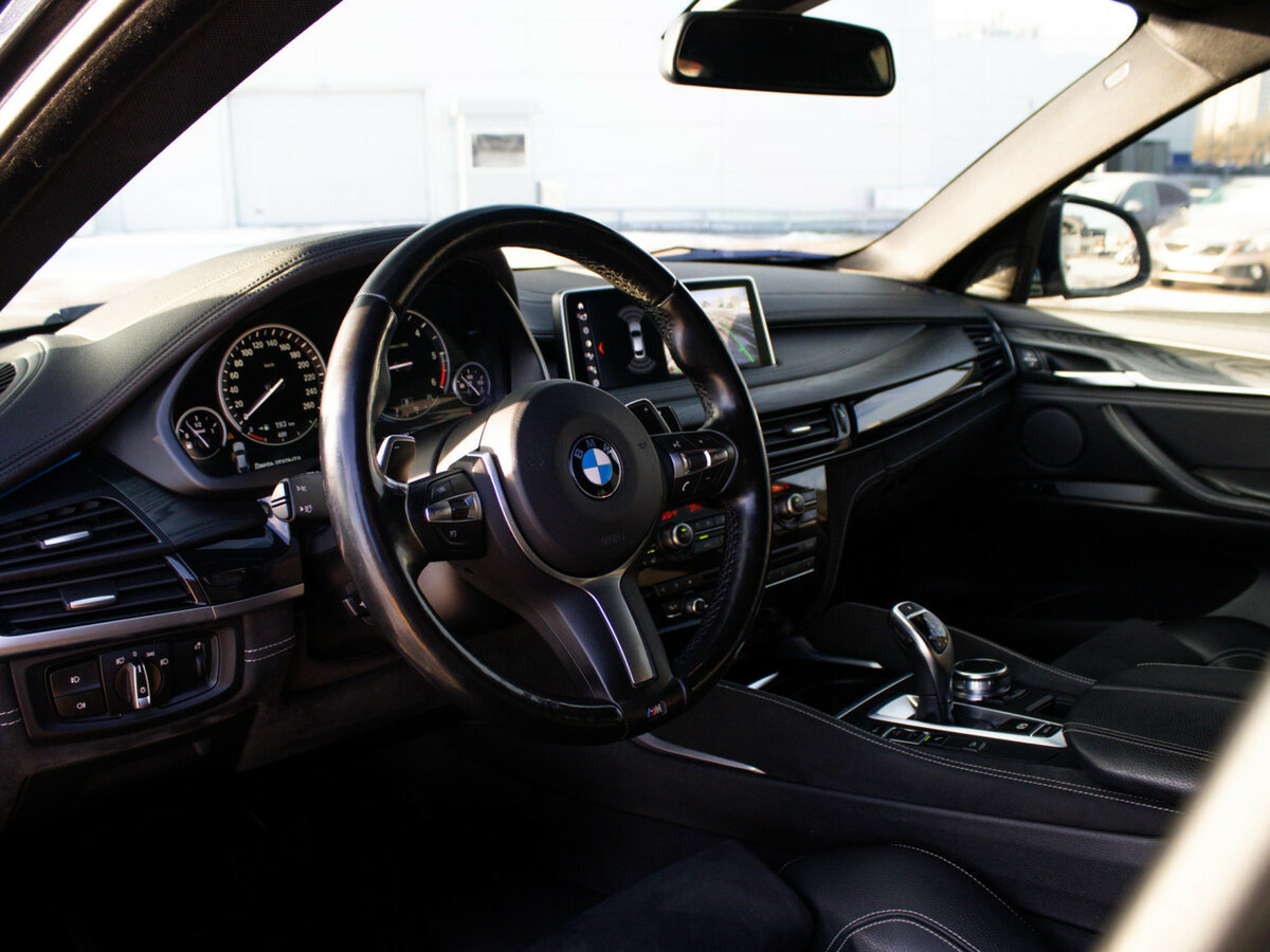 BMW X6 с пробегом — 2018 год. Фото: #11