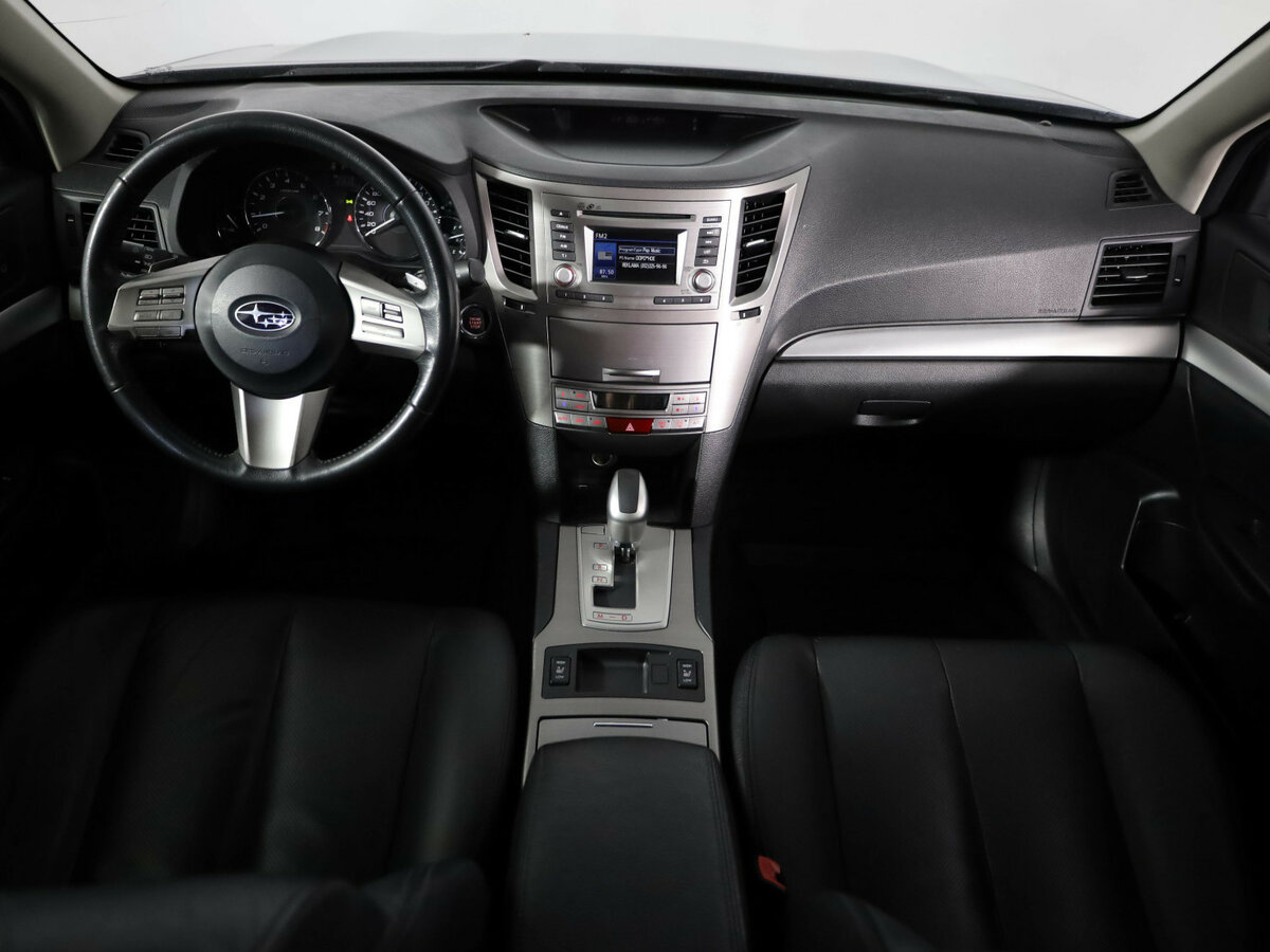 Subaru Outback с пробегом — 2012 год. Фото: #17