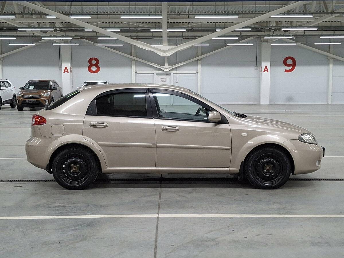Chevrolet Lacetti с пробегом — 2007 год. Фото: #3