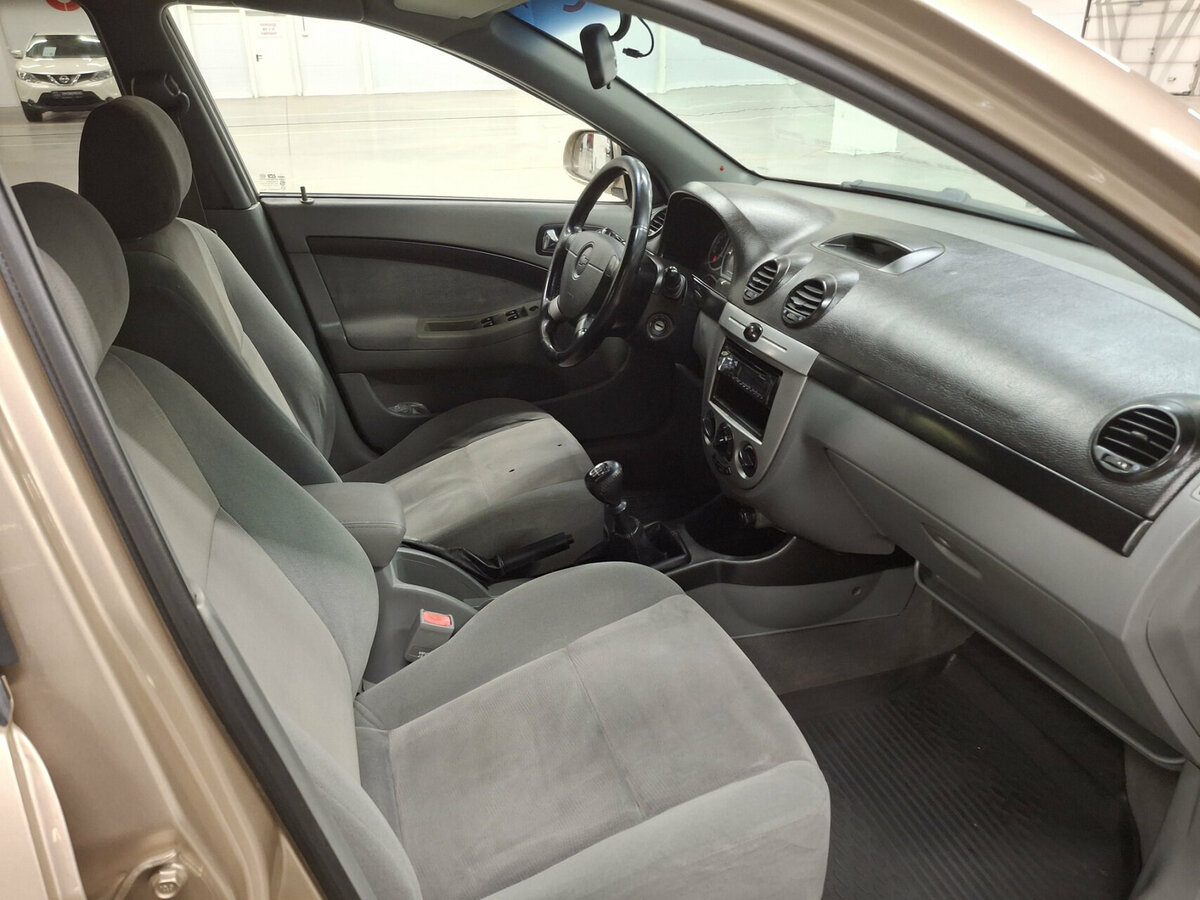 Chevrolet Lacetti с пробегом — 2007 год. Фото: #10