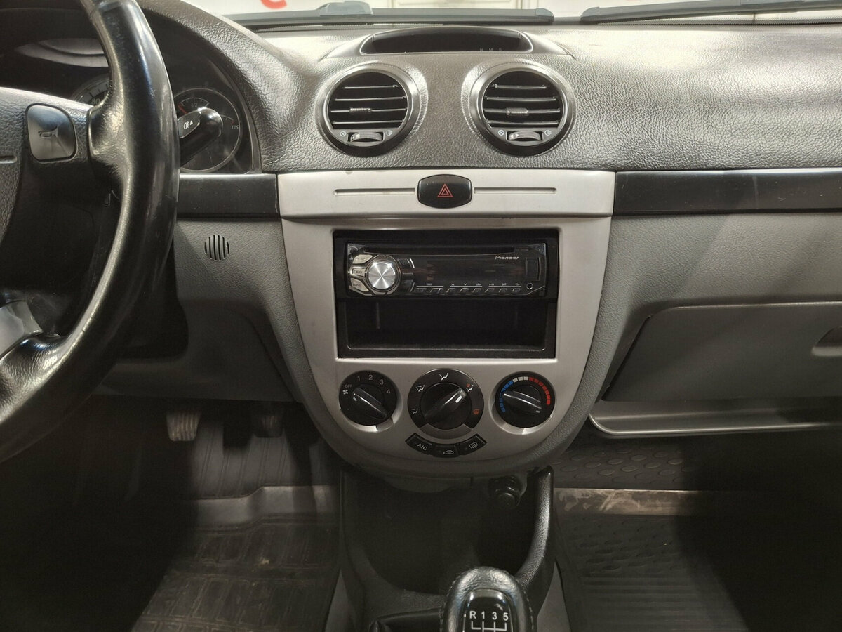 Chevrolet Lacetti с пробегом — 2007 год. Фото: #14