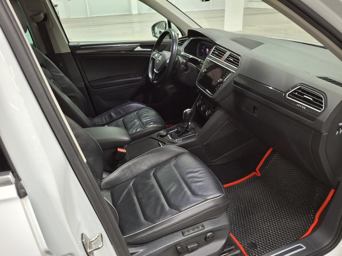 Volkswagen Tiguan с пробегом — 2020 год. Фото: #10