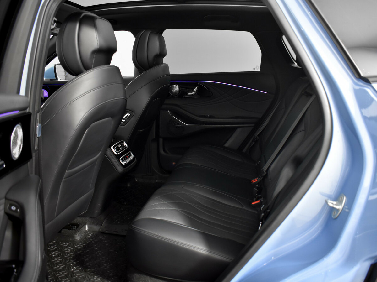 EXEED RX с пробегом — 2023 год. Фото: #9