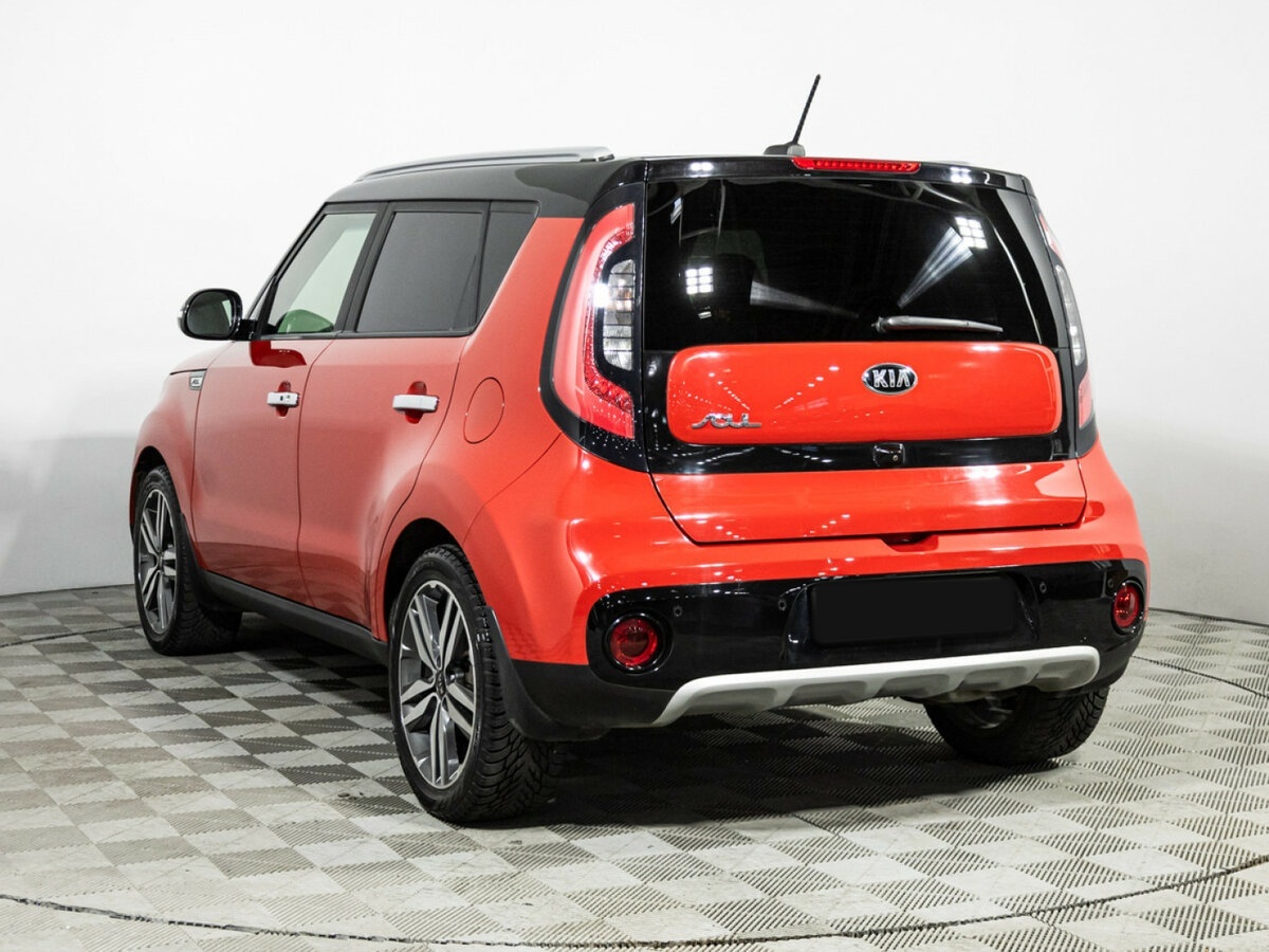 Kia Soul с пробегом — 2018 год. Фото: #6