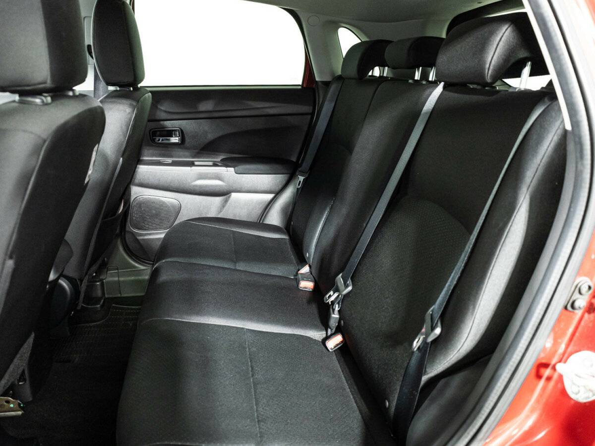 Mitsubishi ASX с пробегом — 2014 год. Фото: #9