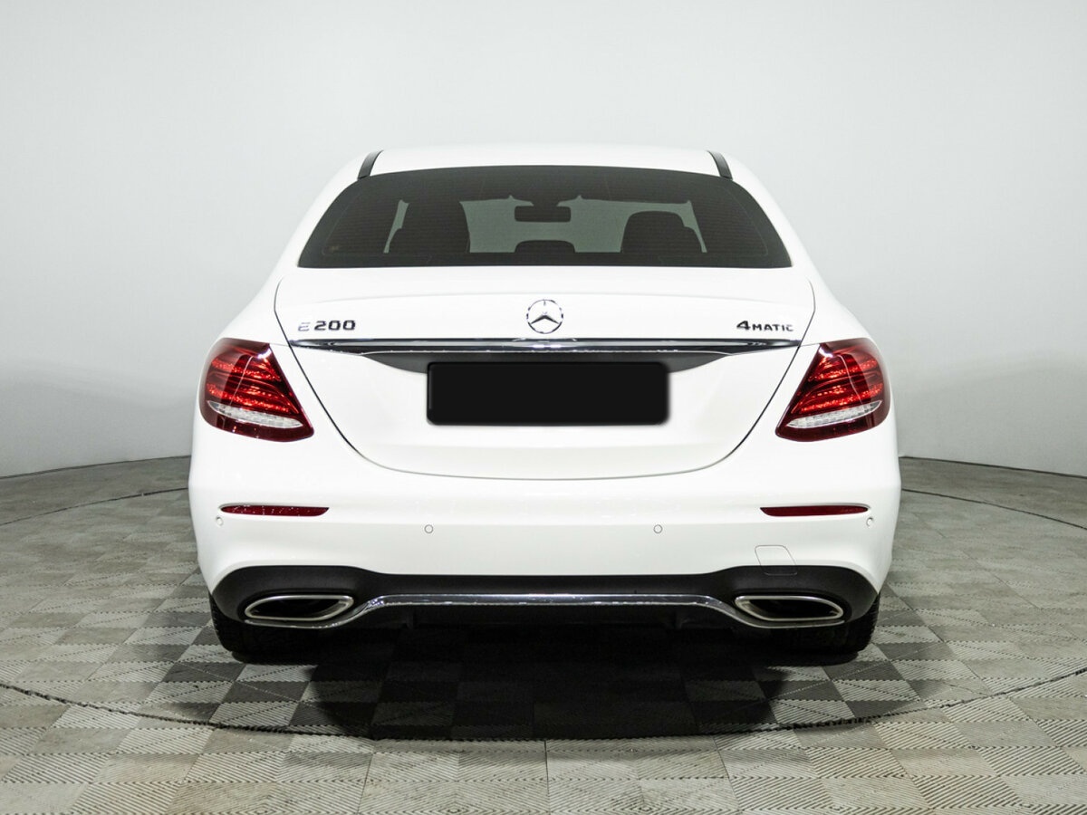 Mercedes-Benz E-Класс с пробегом — 2019 год. Фото: #5