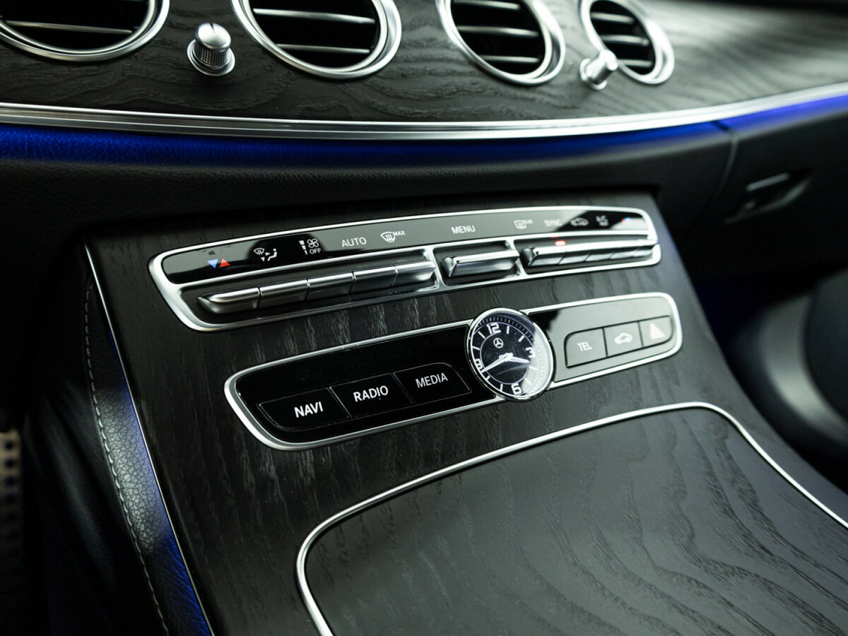 Mercedes-Benz E-Класс с пробегом — 2019 год. Фото: #17