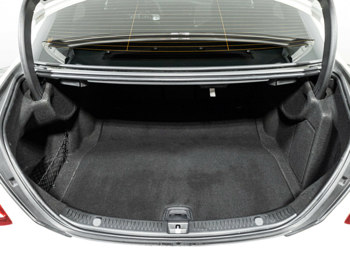 Mercedes-Benz E-Класс с пробегом — 2019 год. Фото: #21