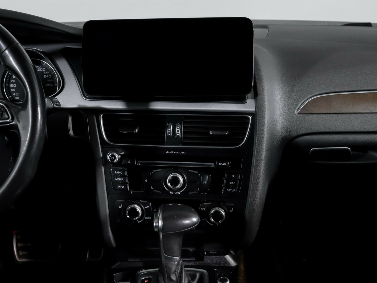 Audi A4 allroad с пробегом — 2015 год. Фото: #12