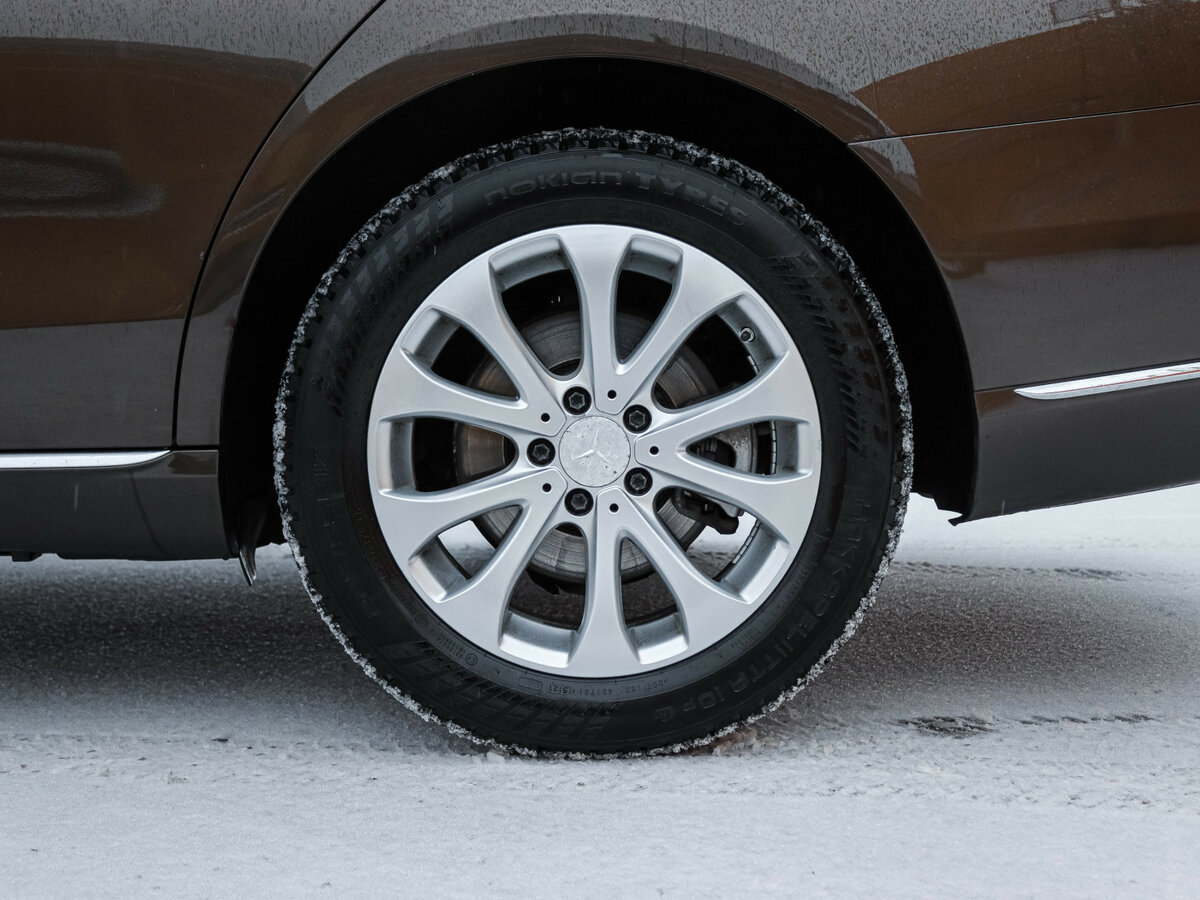 Mercedes-Benz E-Класс с пробегом — 2016 год. Фото: #12