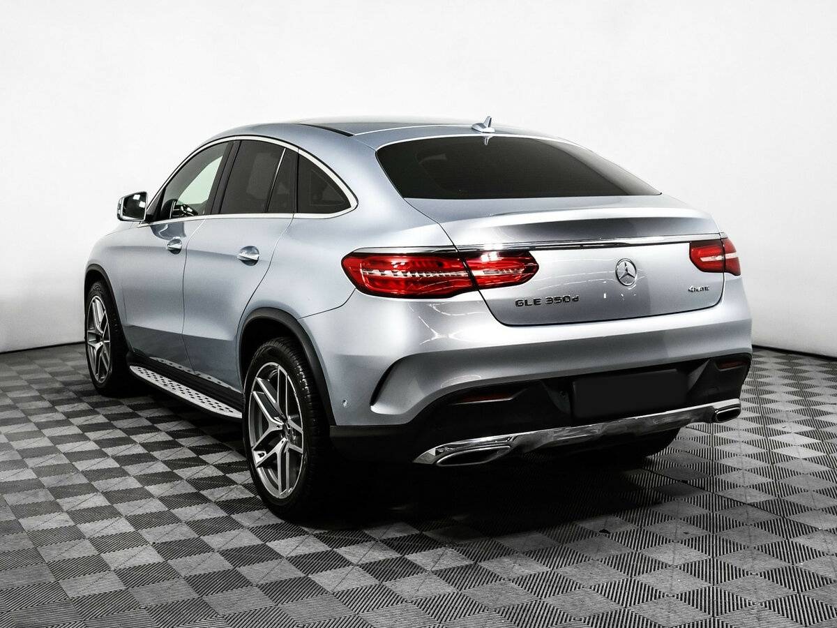 Mercedes-Benz GLE Coupe с пробегом — 2017 год. Фото: #6