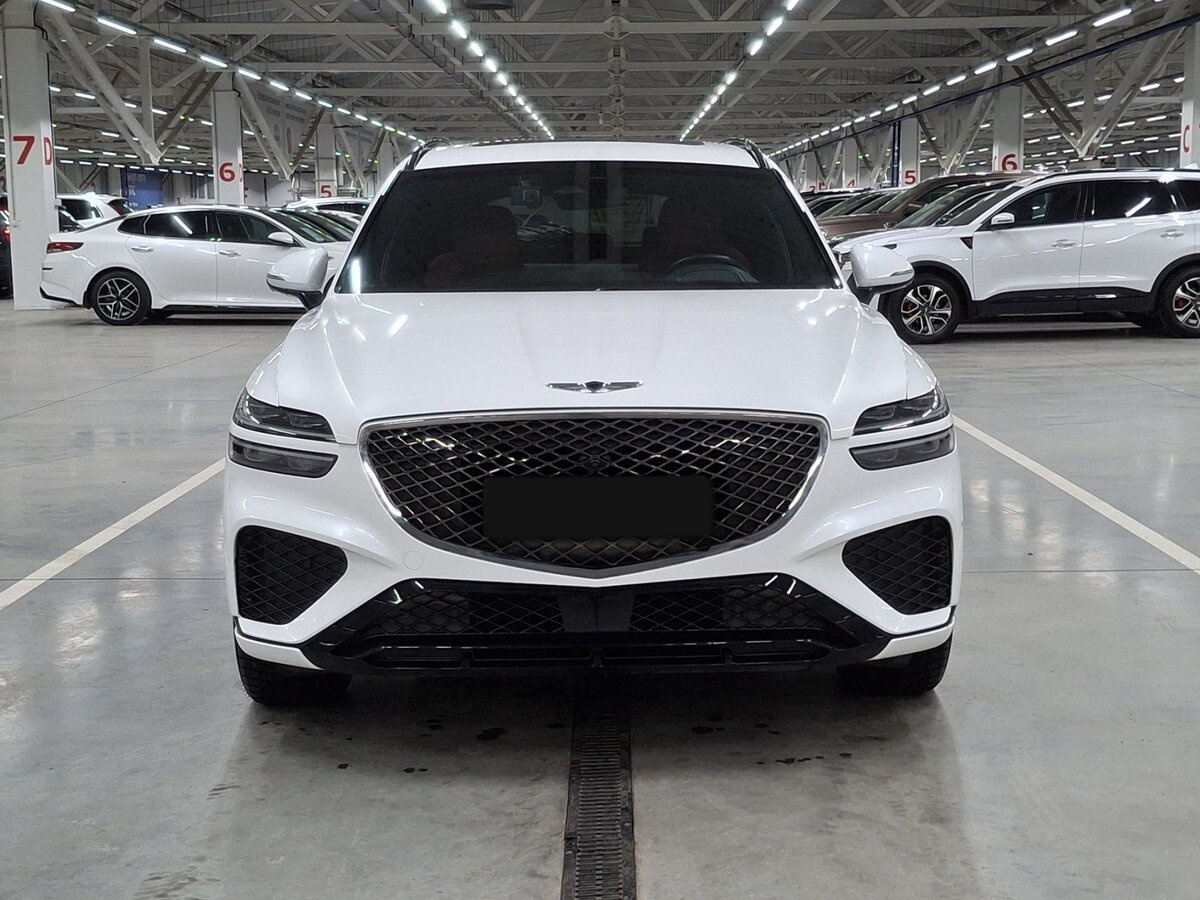 Genesis GV70 с пробегом — 2021 год. Фото: #1