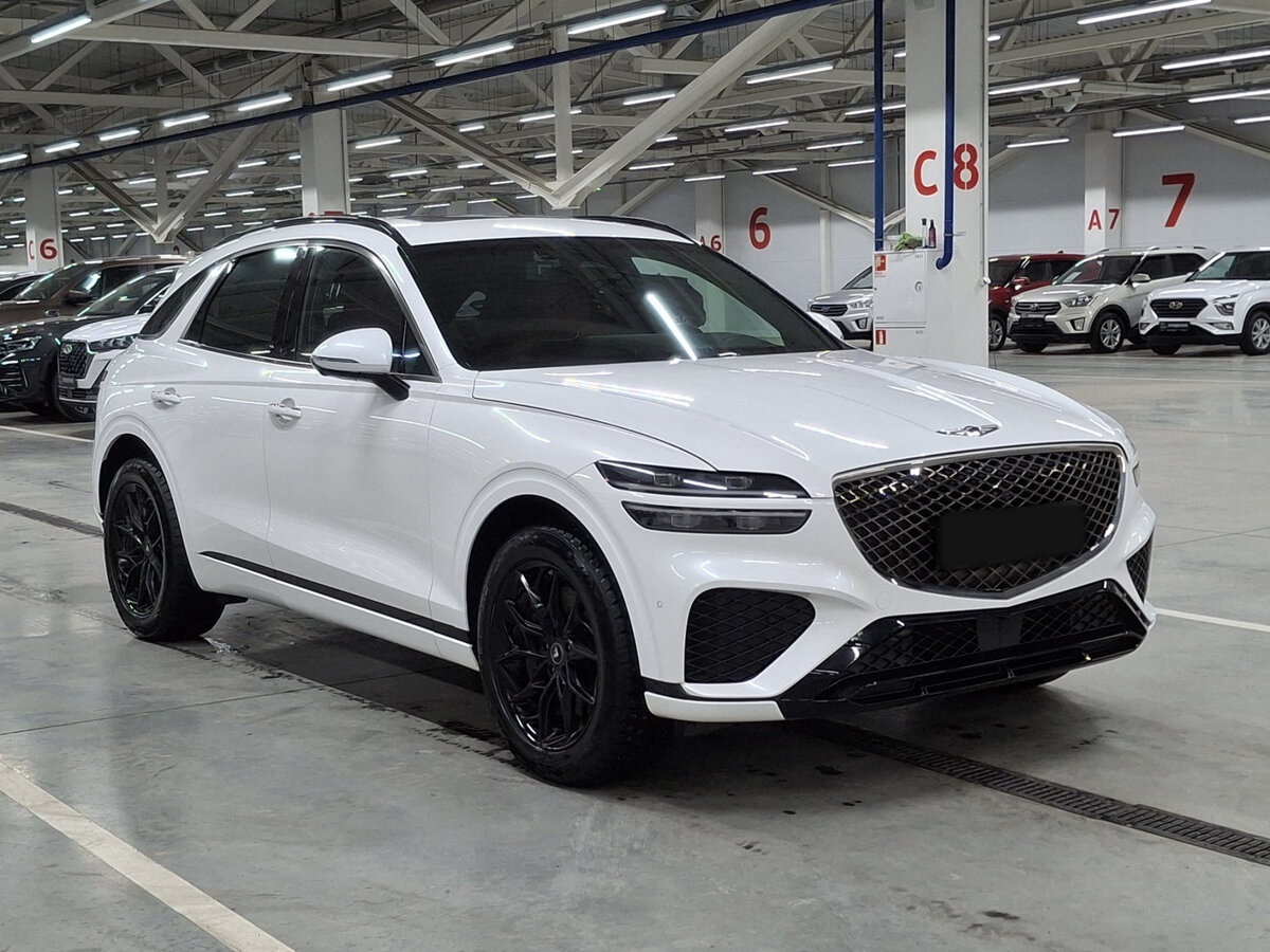 Genesis GV70 с пробегом — 2021 год. Фото: #2