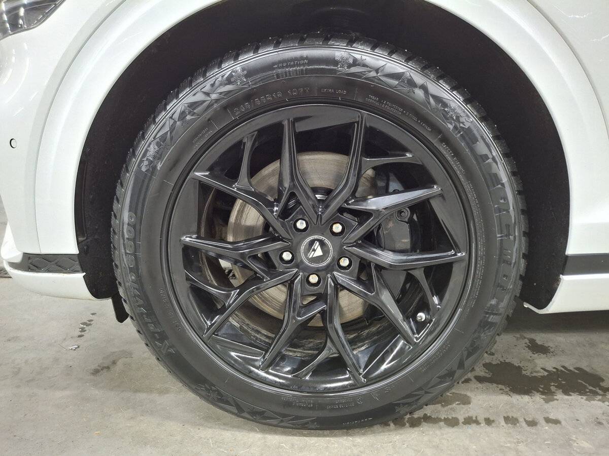 Genesis GV70 с пробегом — 2021 год. Фото: #17