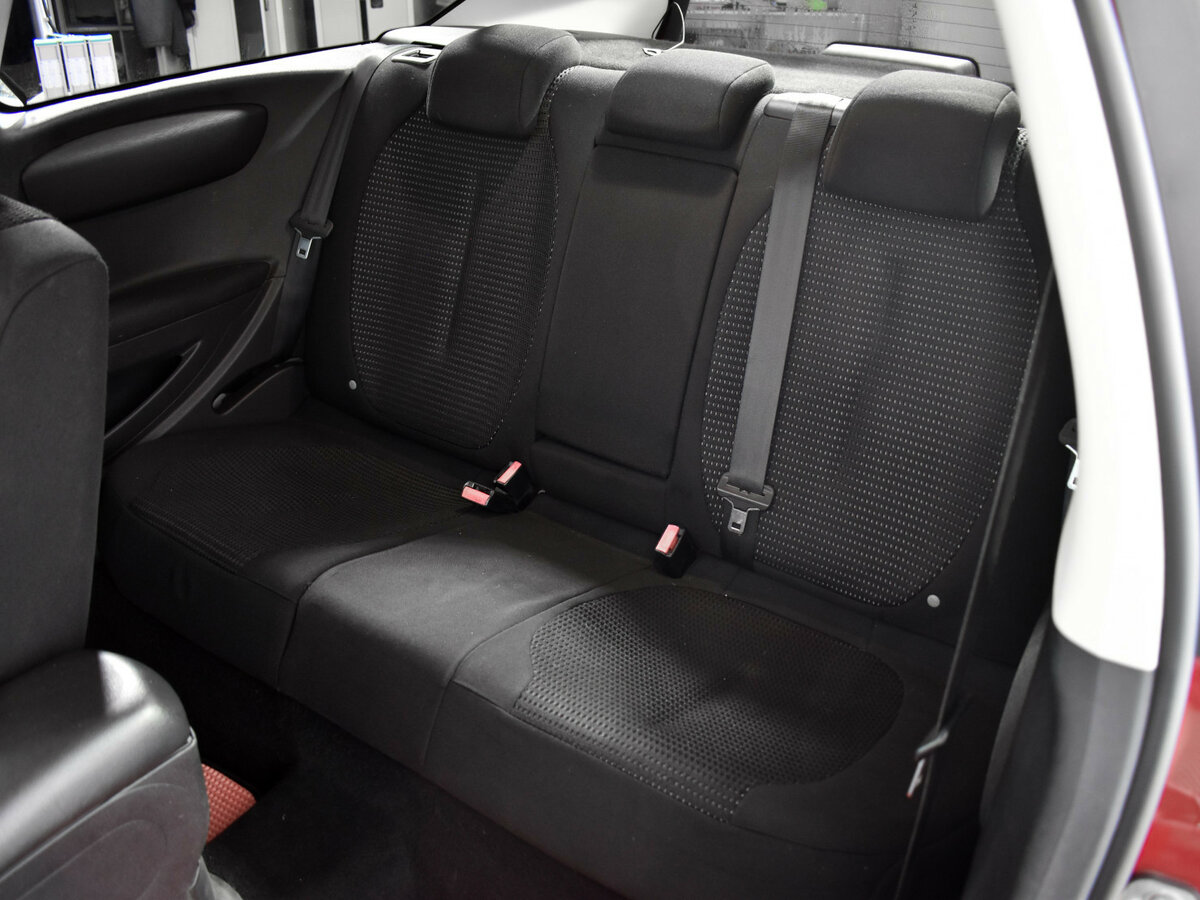 Citroen C4 с пробегом — 2008 год. Фото: #10