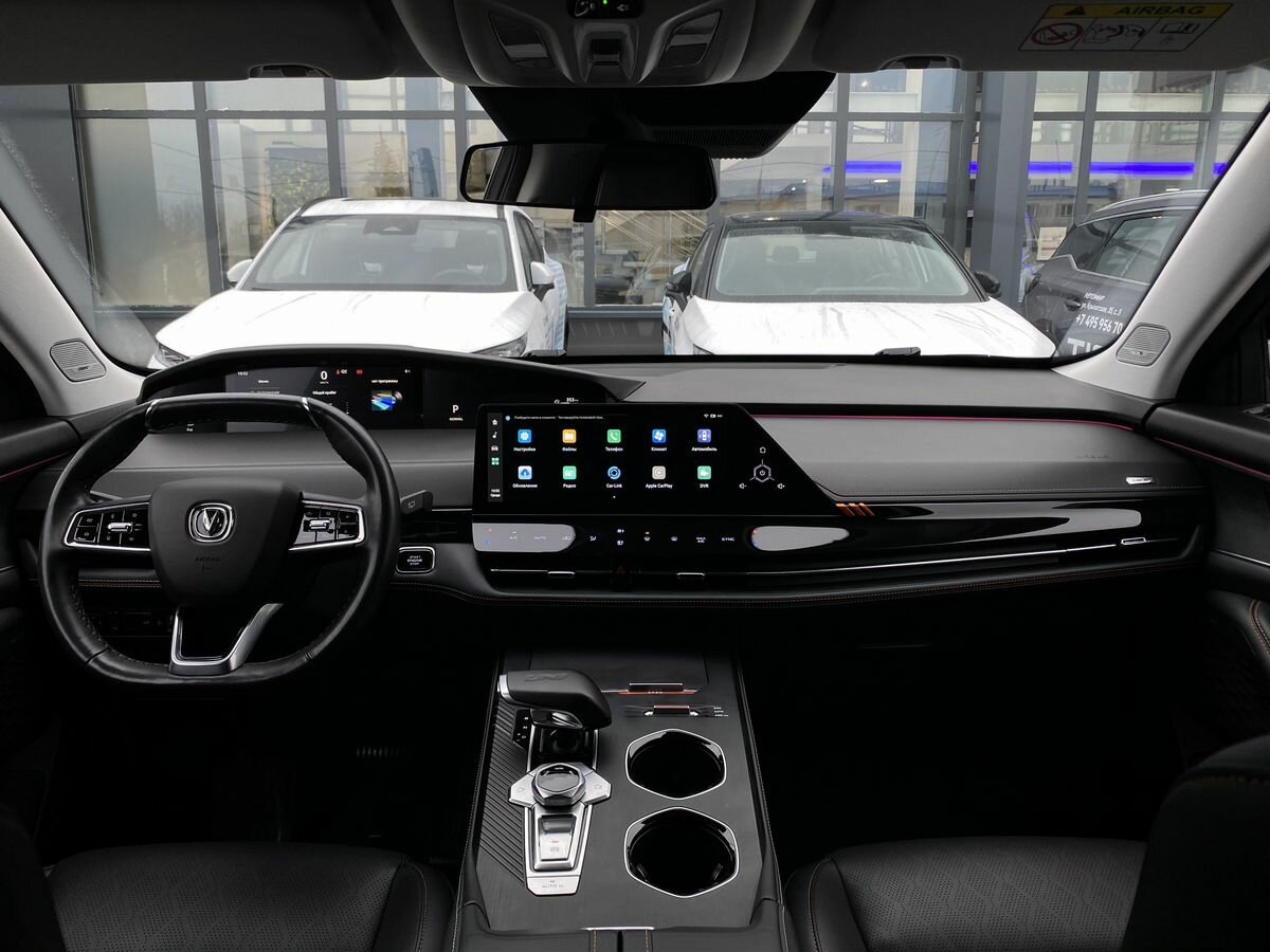 Changan UNI-K с пробегом — 2023 год. Фото: #11