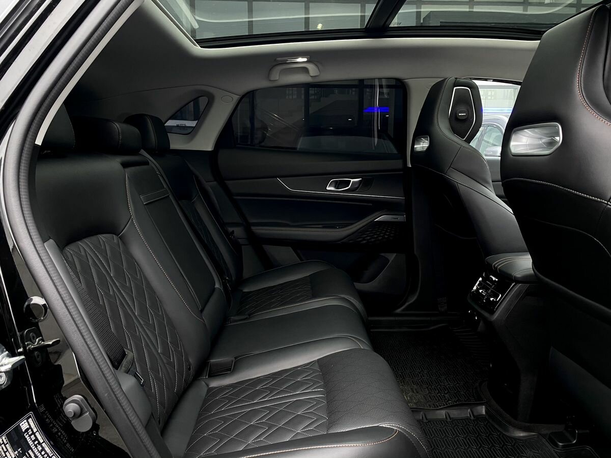 Changan UNI-K с пробегом — 2023 год. Фото: #28