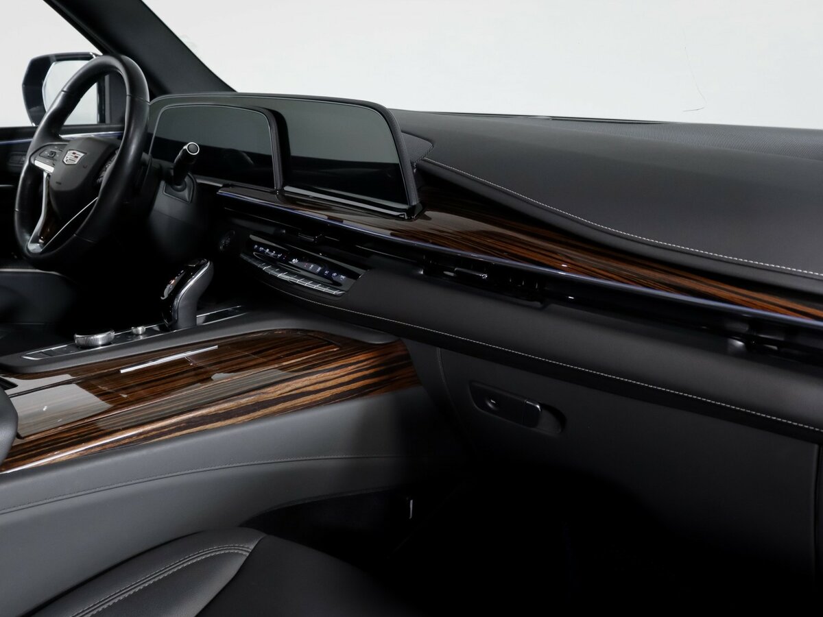 Cadillac Escalade с пробегом — 2021 год. Фото: #8