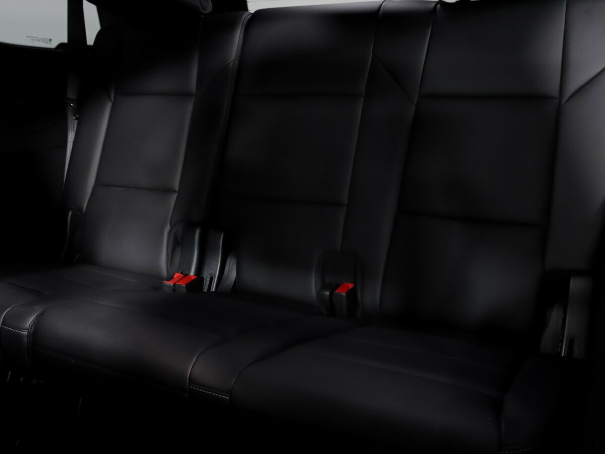 Cadillac Escalade с пробегом — 2021 год. Фото: #17