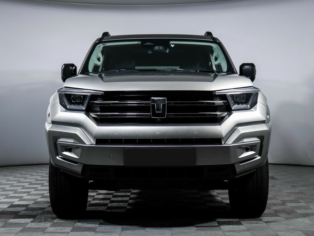 Tank 400 с пробегом — 2023 год. Фото: #1