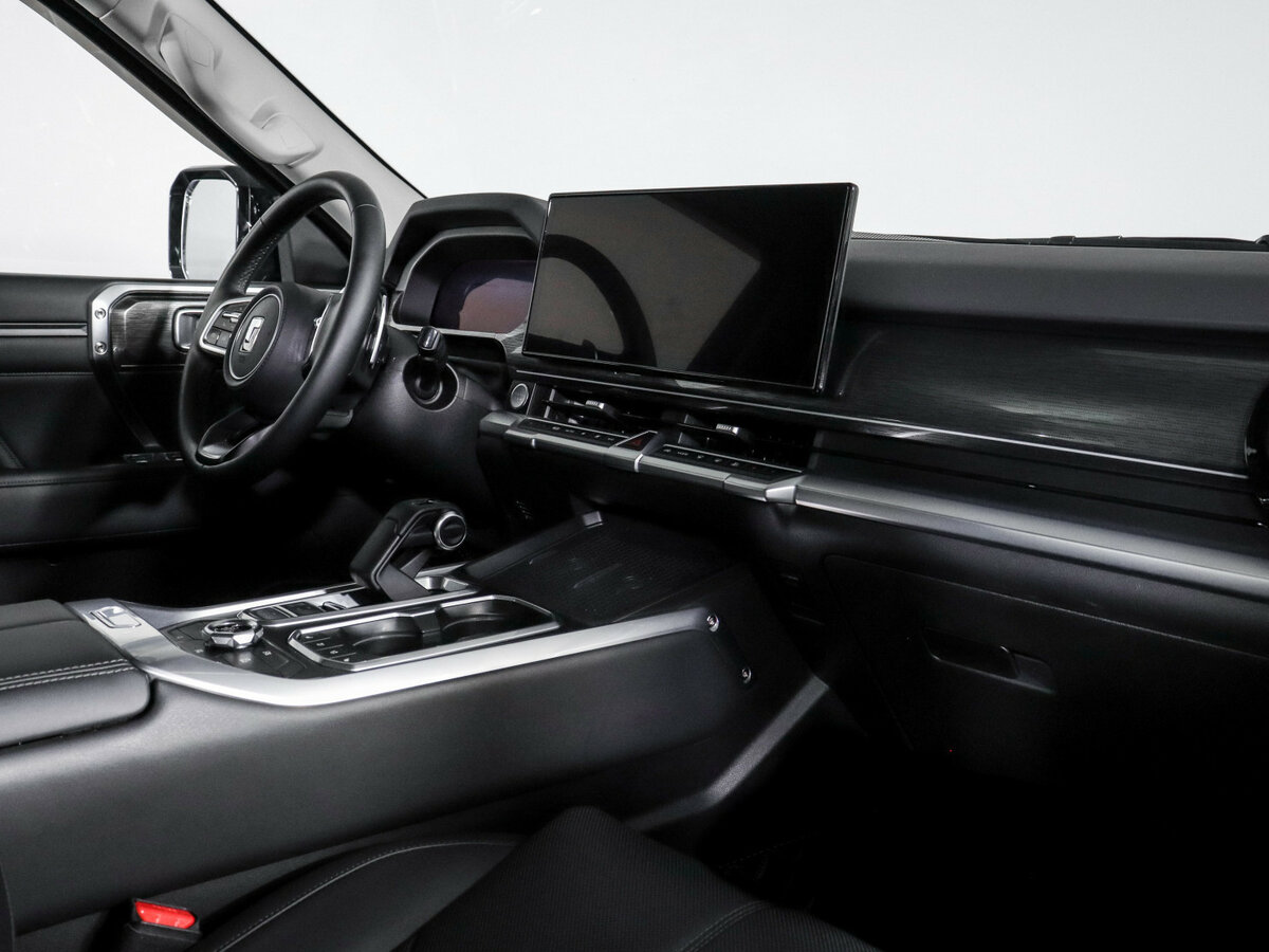 Tank 400 с пробегом — 2023 год. Фото: #8