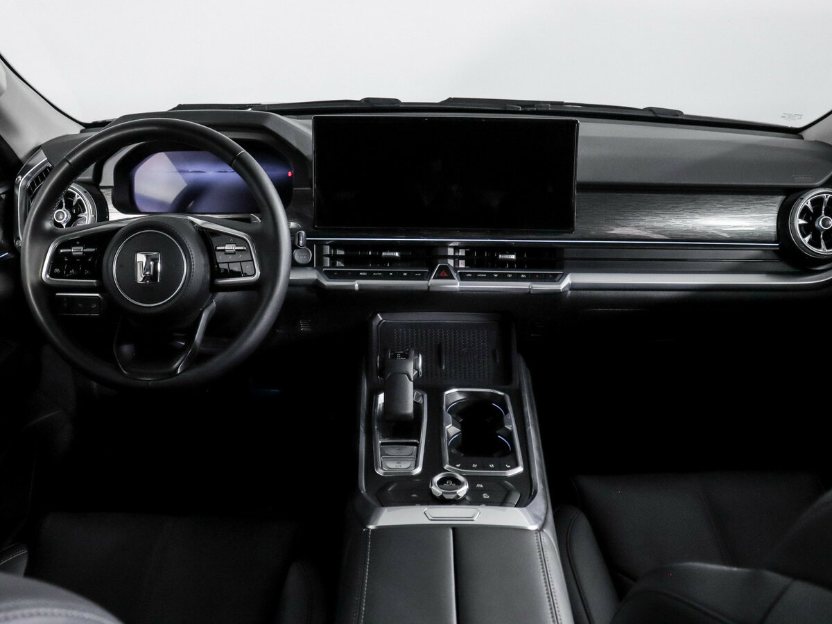 Tank 400 с пробегом — 2023 год. Фото: #11