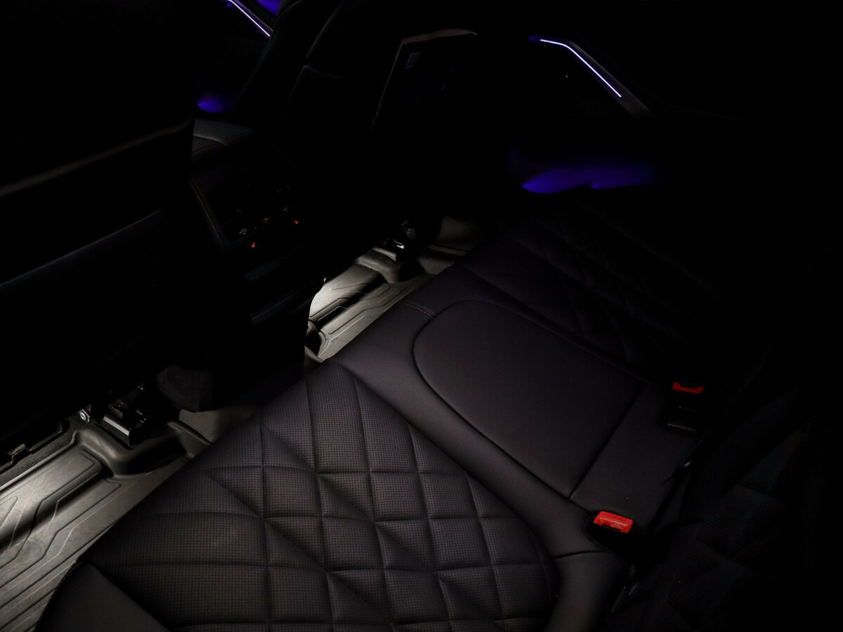 BMW X6 с пробегом — 2023 год. Фото: #13