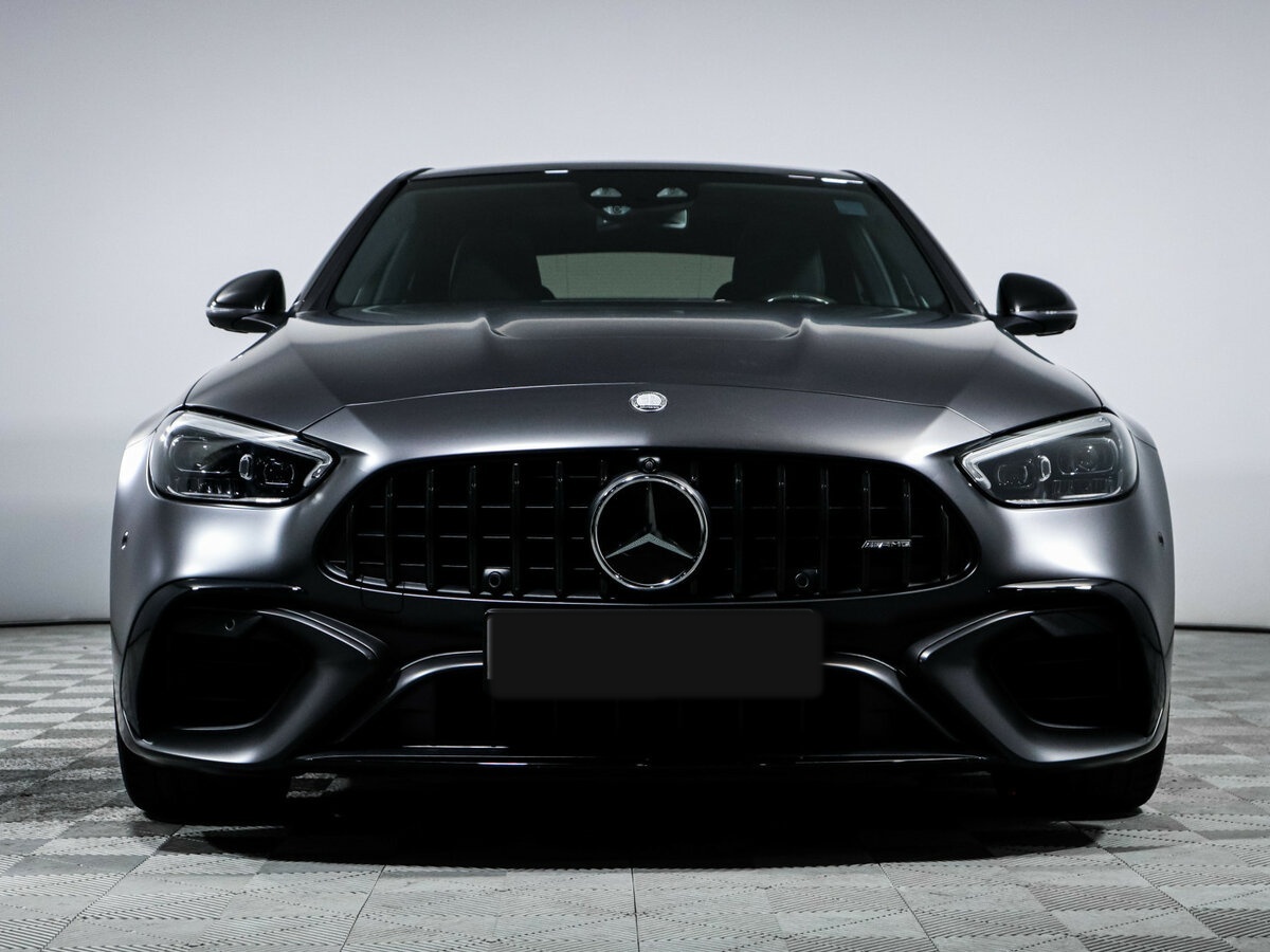 Mercedes-Benz C-Класс AMG с пробегом — 2024 год. Фото: #1
