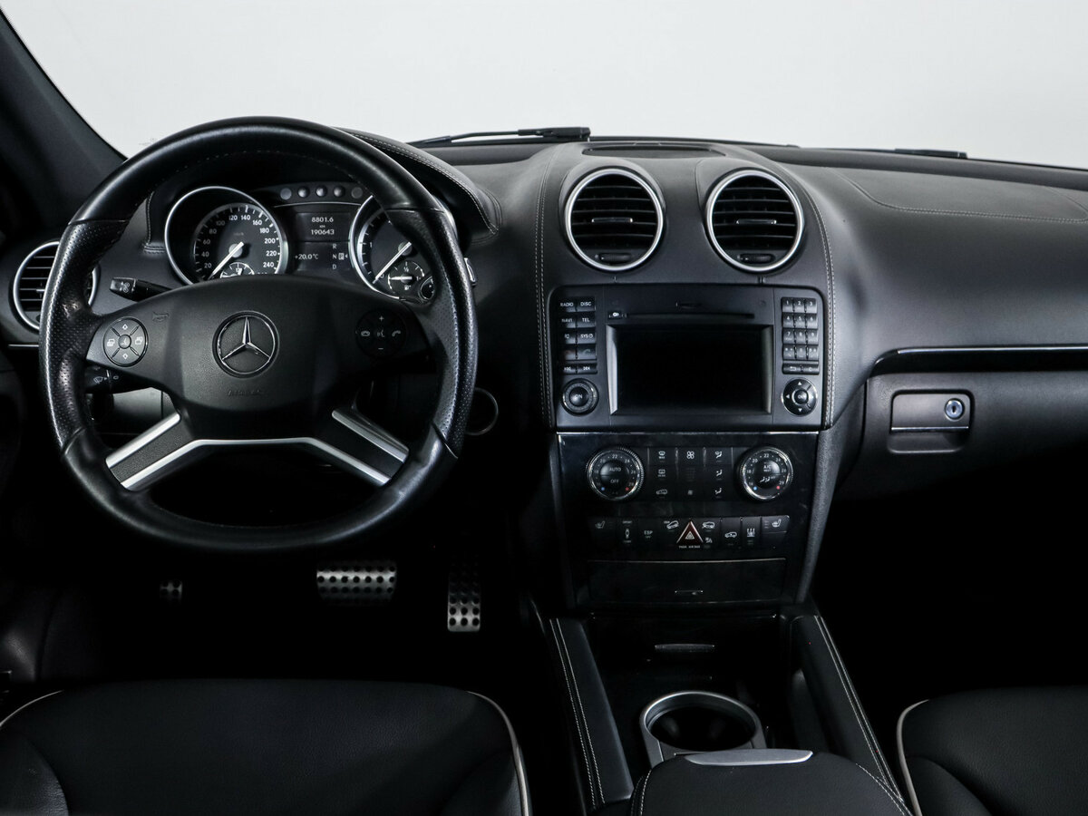 Mercedes-Benz M-Класс с пробегом — 2011 год. Фото: #9