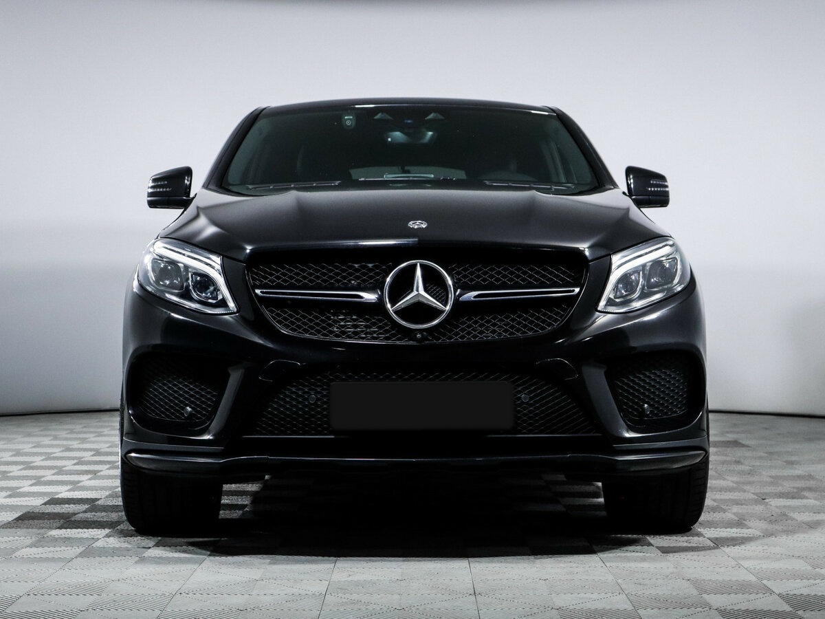 Mercedes-Benz GLE Coupe с пробегом — 2018 год. Фото: #1